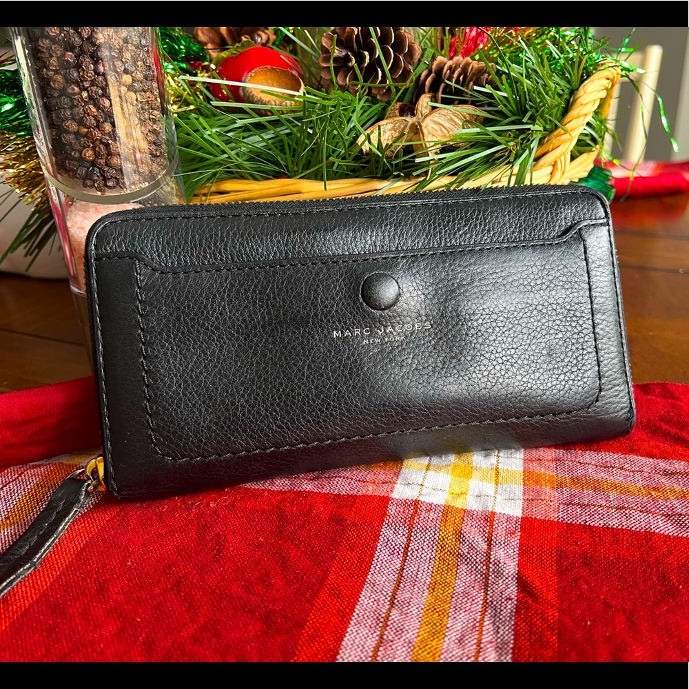 Marc Jacobs Wallet